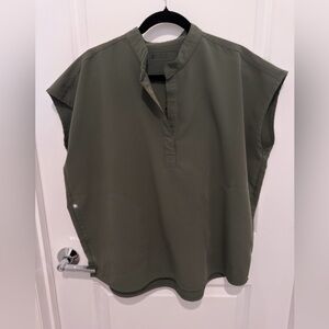 Figs Women Rafaela Oversize Scrub Top Color Moss Size Large